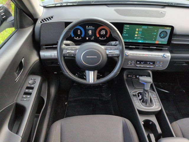 Used 2026 Hyundai Kona SEL Sport FWD image 16