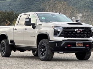 New 2026 Chevrolet Silverado 2500 ZR2 w/ LPO, Dark Essentials Package video 2