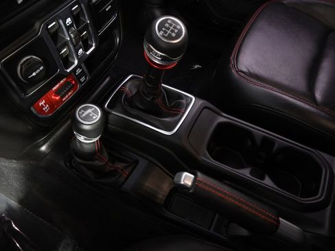 Used 2020 Jeep Gladiator Rubicon image 35