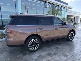 New 2026 Lincoln Navigator Black Label AWD/4WD video 2