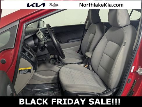 Used 2014 Kia Forte EX image 12