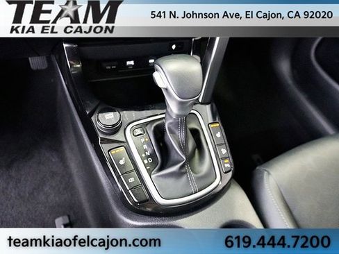 Certified 2025 Kia Seltos EX w/ EX Sunroof Package image 32