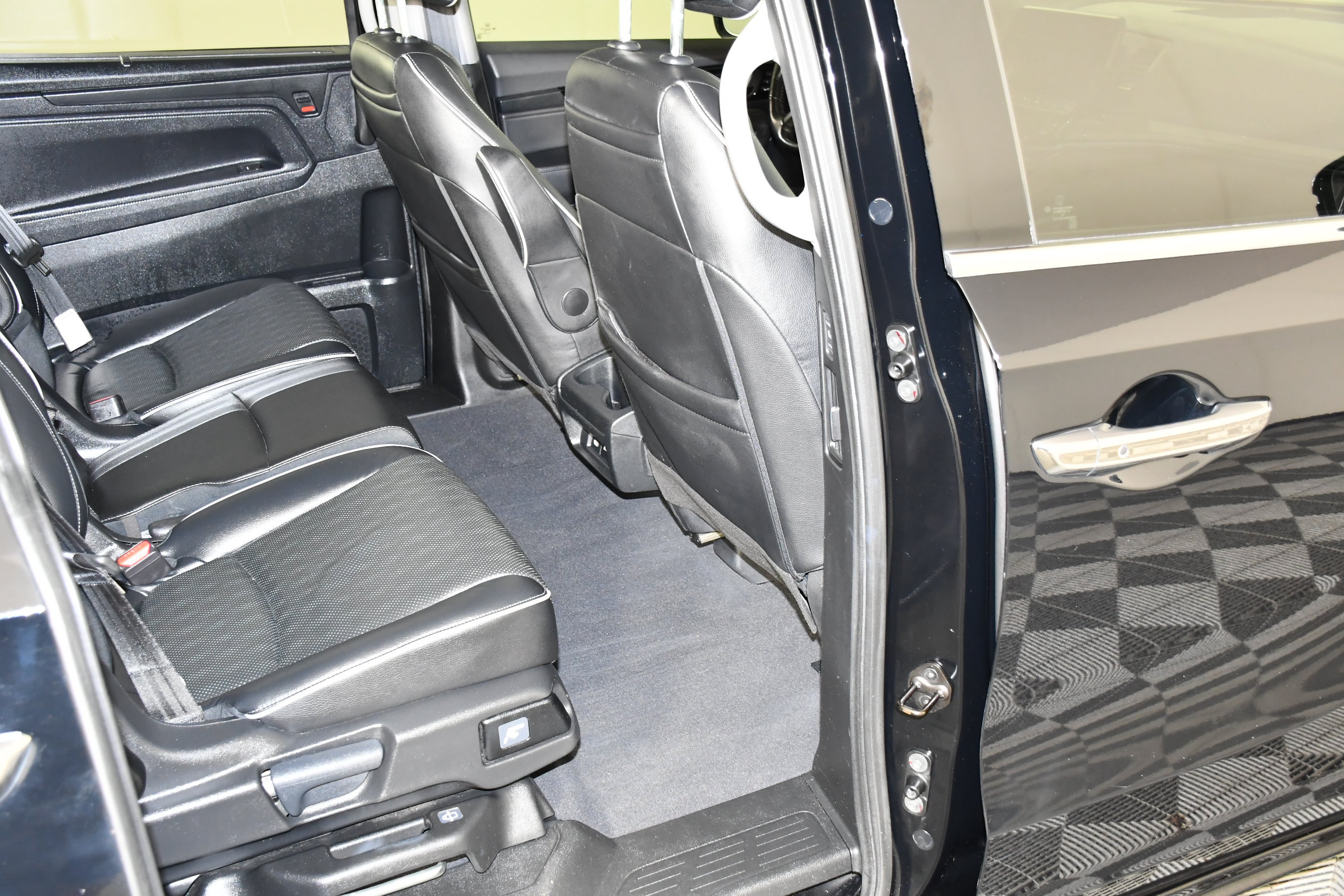 Certified 2022 Honda Odyssey Elite image 32