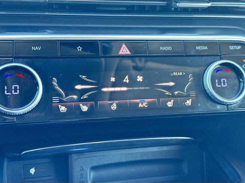 Used 2021 Genesis GV80 2.5T w/ Advanced Package 02 image 17