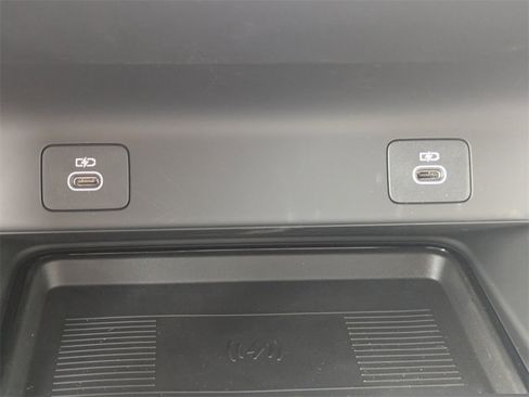 New 2025 Land Rover Discovery Sport Dynamic SE image 26