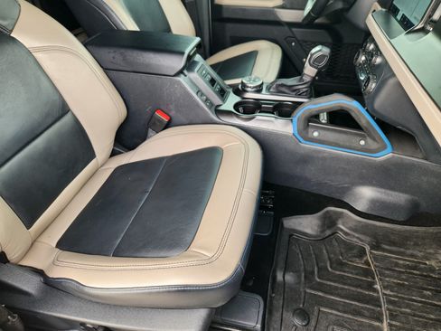 Used 2022 Ford Bronco Wildtrak AWD/4WD image 14