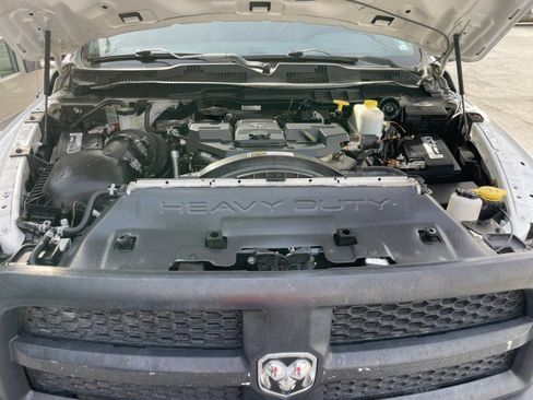 Used 2014 RAM 4500 Tradesman w/ Max Tow Package image 21