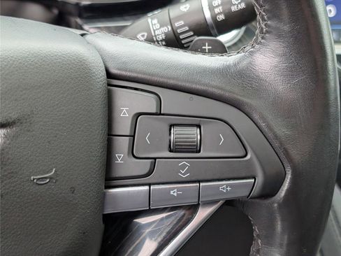 Used 2022 Cadillac XT6 Premium Luxury image 25