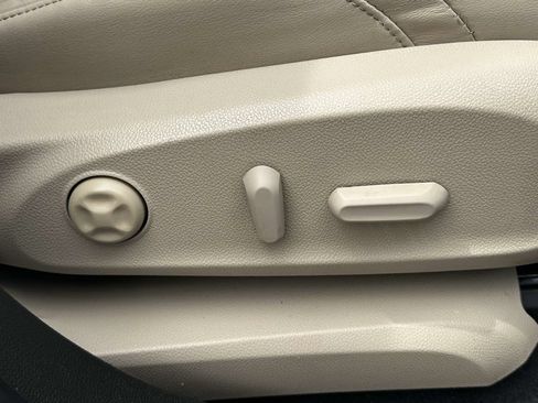 Used 2017 Buick Envision Premium w/ LPO, Hit The Road Package AWD/4WD image 14