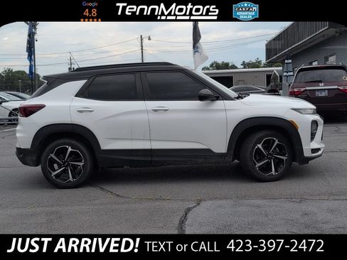 Used 2021 Chevrolet TrailBlazer RS w/ Sun and Liftgate Package AWD/4WD image 4