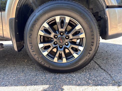 Used 2017 Nissan Titan Platinum Reserve AWD/4WD image 15