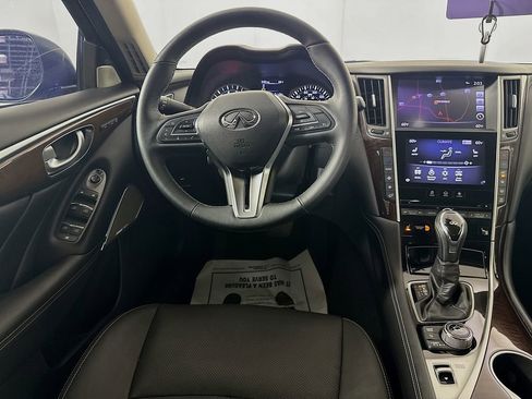 Certified 2018 INFINITI Q50 Luxe w/ Sensory Package (Luxe) RWD image 29