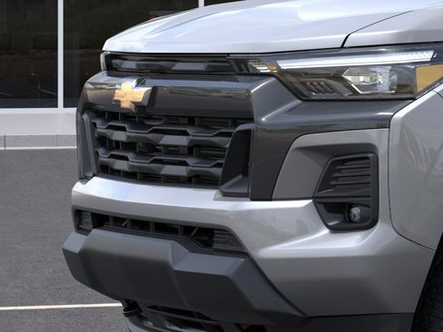 New 2026 Chevrolet Colorado LT w/ LT Convenience Package AWD/4WD image 37