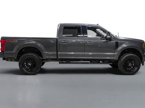 Used 2019 Ford F250 Lariat w/ Lariat Ultimate Package AWD/4WD image 5