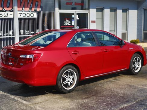 Used 2012 Toyota Camry LE FWD image 14