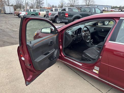 Used 2009 Chevrolet Malibu LT image 10