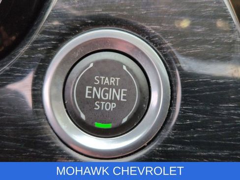 Certified 2023 Cadillac XT6 Premium Luxury AWD/4WD image 18