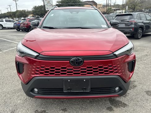 Used 2026 Toyota Corolla Cross XSE w/ Convenience Package image 8