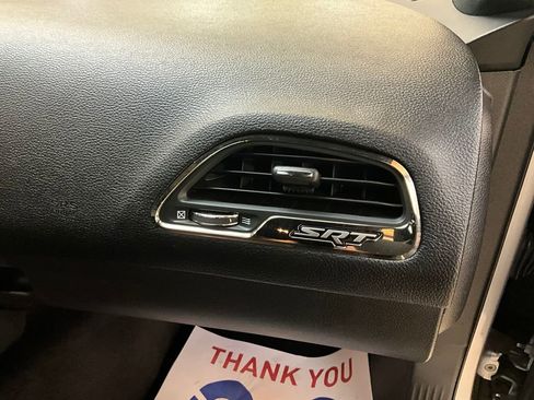 Used 2016 Dodge Challenger SRT Hellcat image 12