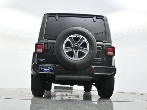Used 2021 Jeep Wrangler Unlimited Sahara AWD/4WD image 47