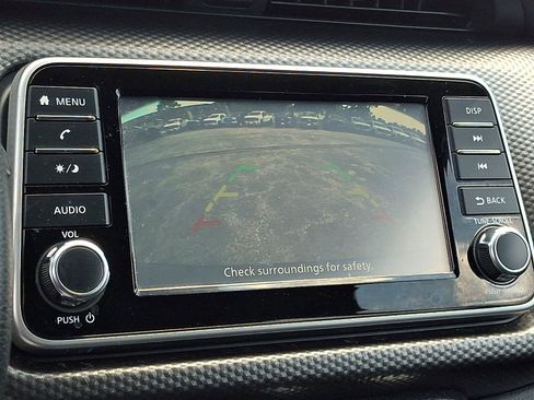Used 2019 Nissan Kicks S FWD image 20