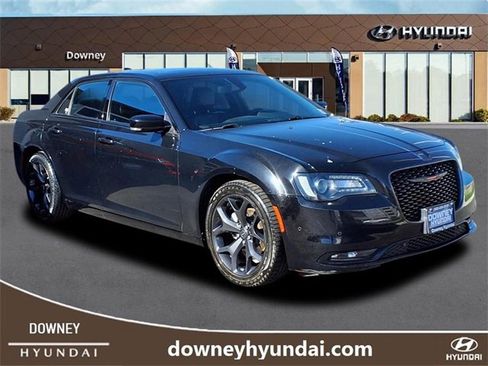 Used 2022 Chrysler 300 S image 3