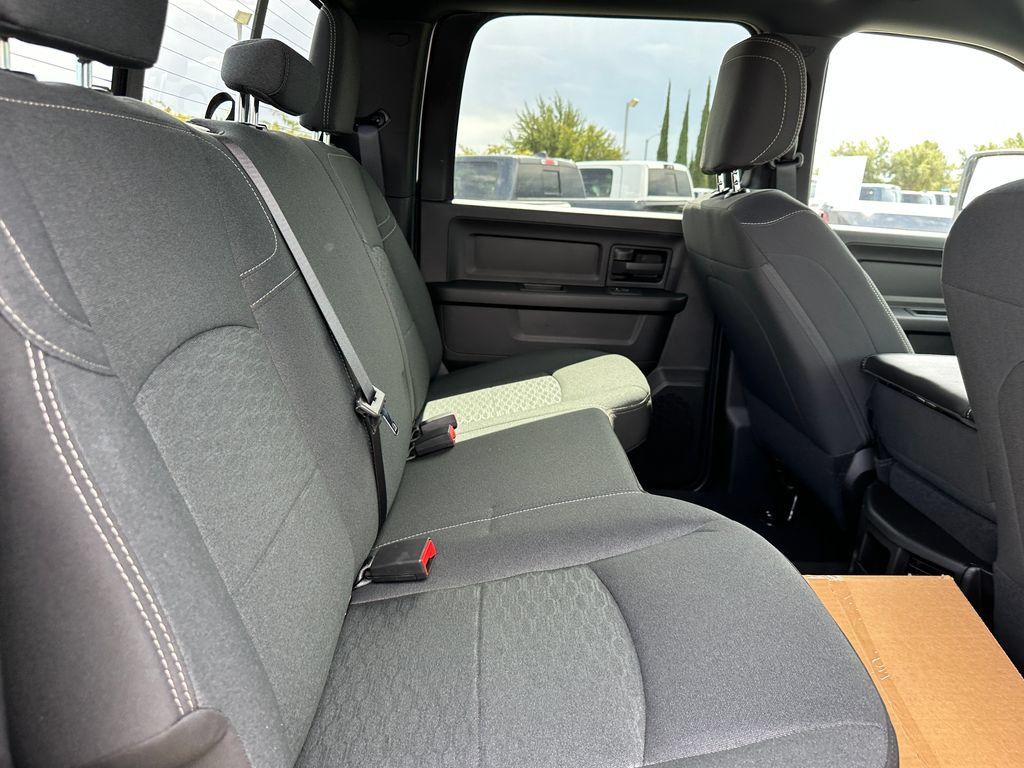 New 2026 RAM 3500 Tradesman AWD/4WD image 14