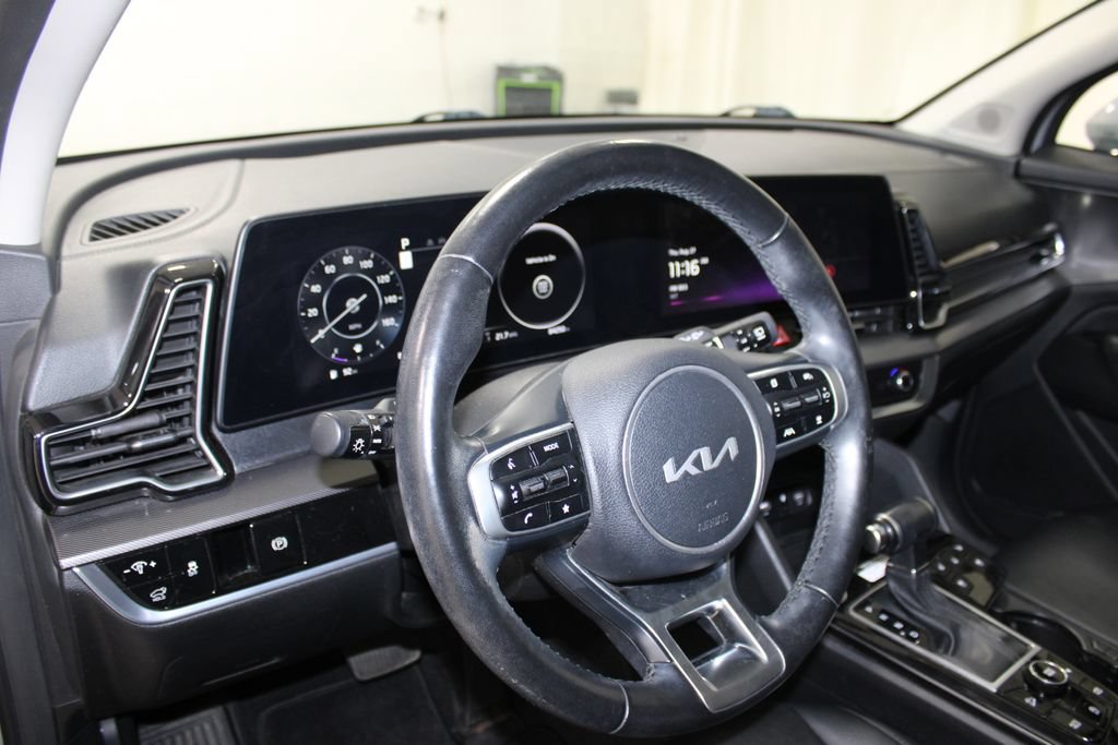 Used 2023 Kia Sportage SX FWD image 18
