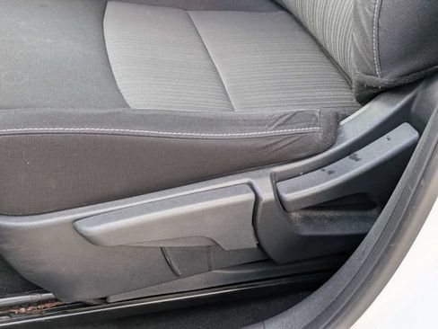 Used 2020 Nissan Sentra SV FWD image 18