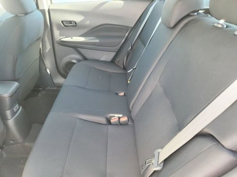 New 2025 Nissan Kicks Play S image 12