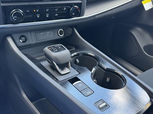 New 2026 Nissan Sentra SV w/ SV Convenience Package image 26