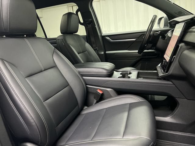 Certified 2024 GMC Acadia Elevation AWD/4WD image 28