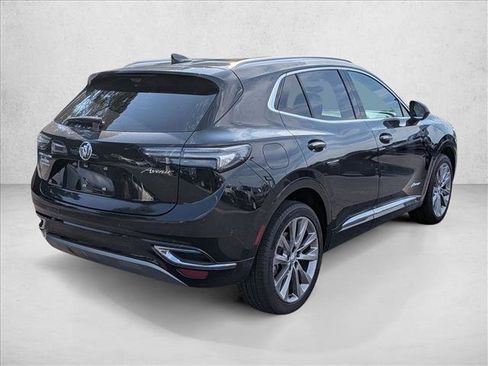 Used 2022 Buick Envision Avenir w/ Technology Package II FWD image 6