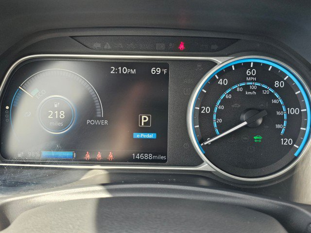 Certified 2024 Nissan Leaf SV Plus FWD image 30