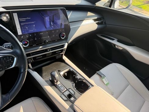 Certified 2024 Lexus RX 350 Premium w/ Accessory Package (Z1) FWD image 35