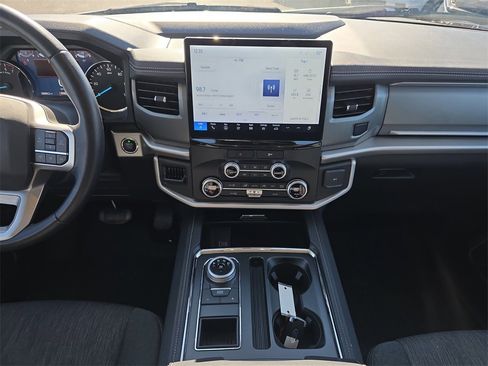 Certified 2023 Ford Expedition Max XLT image 16
