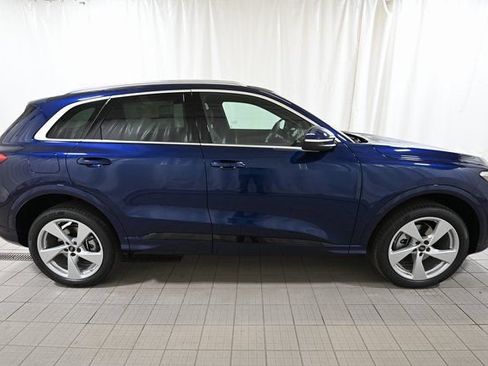 Used 2025 Audi Q5 Premium Plus AWD/4WD image 13