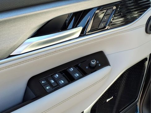 New 2026 Jeep Grand Wagoneer Limited AWD/4WD image 17