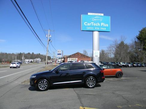 Used 2017 Audi Q7 3.0T Prestige AWD/4WD image 9
