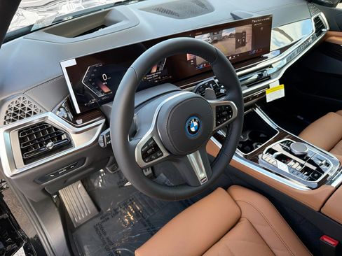 New 2026 BMW X5 xDrive50e w/ M Sport Package image 26