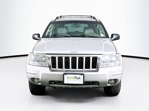 Used 2004 Jeep Grand Cherokee Limited w/ Cold Weather Group AWD/4WD image 2