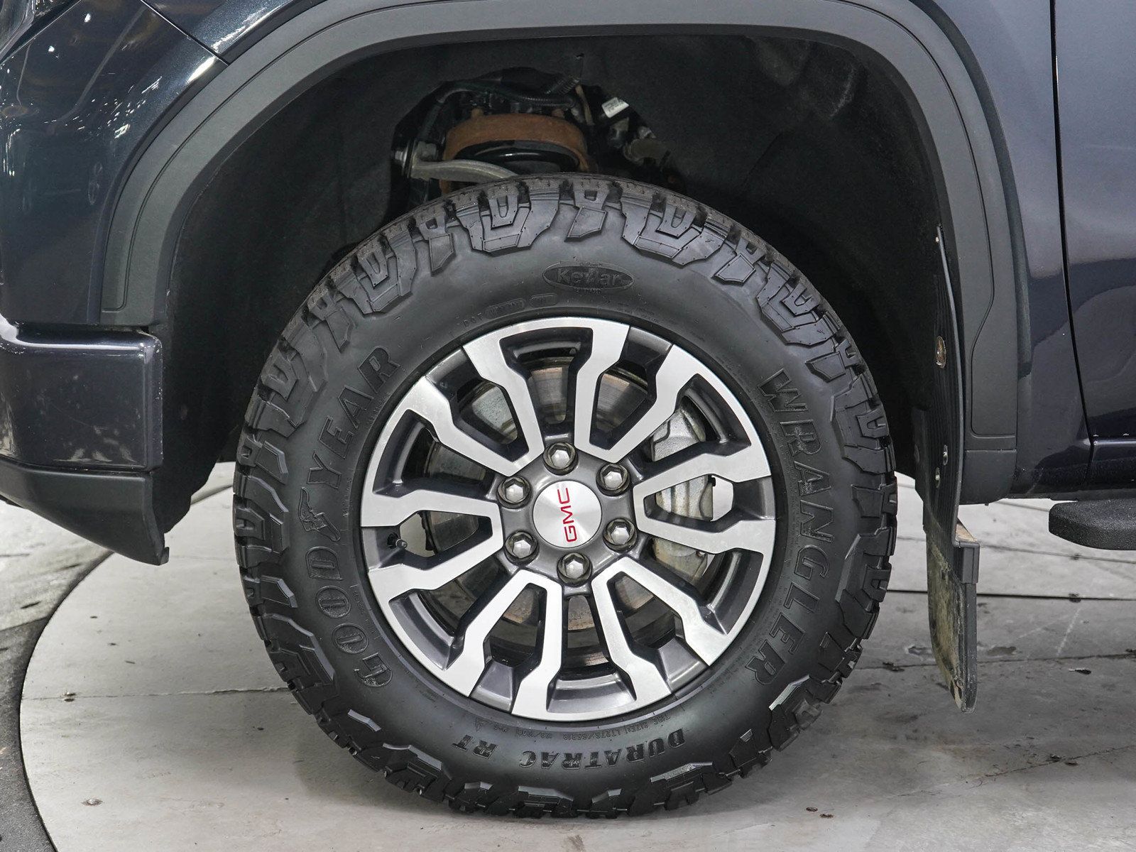 Used 2022 GMC Sierra 1500 AT4 AWD/4WD image 31