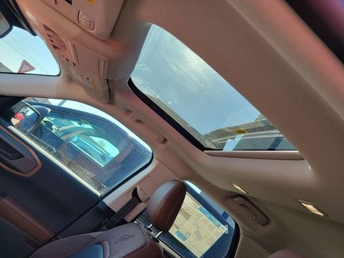 New 2025 Ford Bronco Sport Outer Banks w/ Outer Banks Tech Package+ image 28