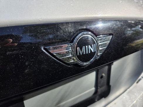 Used 2017 MINI Cooper S FWD image 4