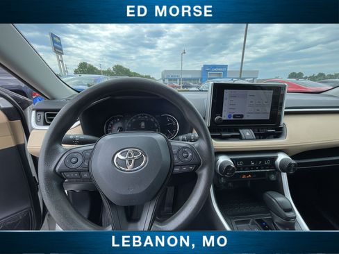Used 2024 Toyota RAV4 XLE w/ Convenience Package FWD image 11