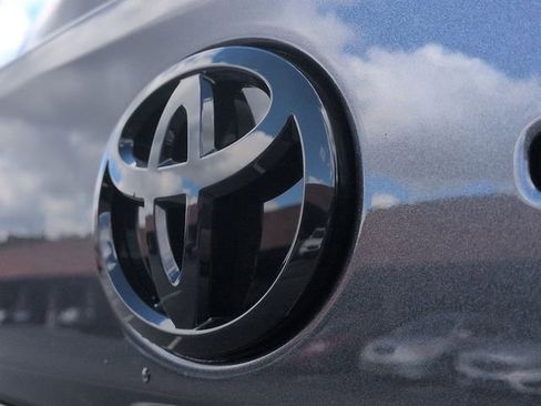 New 2026 Toyota Sequoia Platinum AWD/4WD image 27