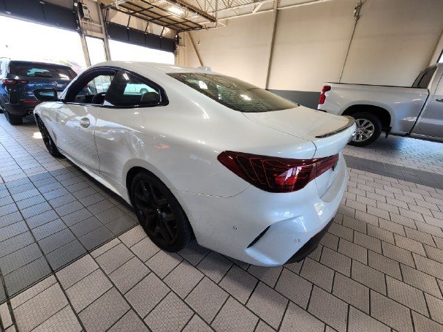 Used 2026 BMW 430i Coupe w/ M Sport Package RWD image 6