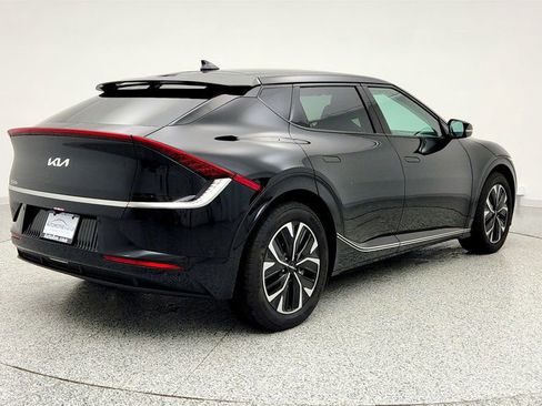 Used 2024 Kia EV6 Wind image 5