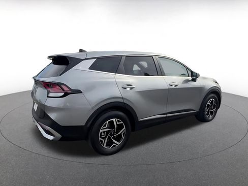 Used 2025 Kia Sportage LX FWD image 15