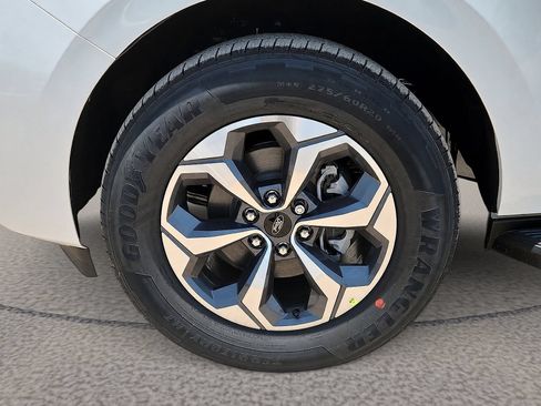 New 2027 Ford Expedition Max Active RWD image 9